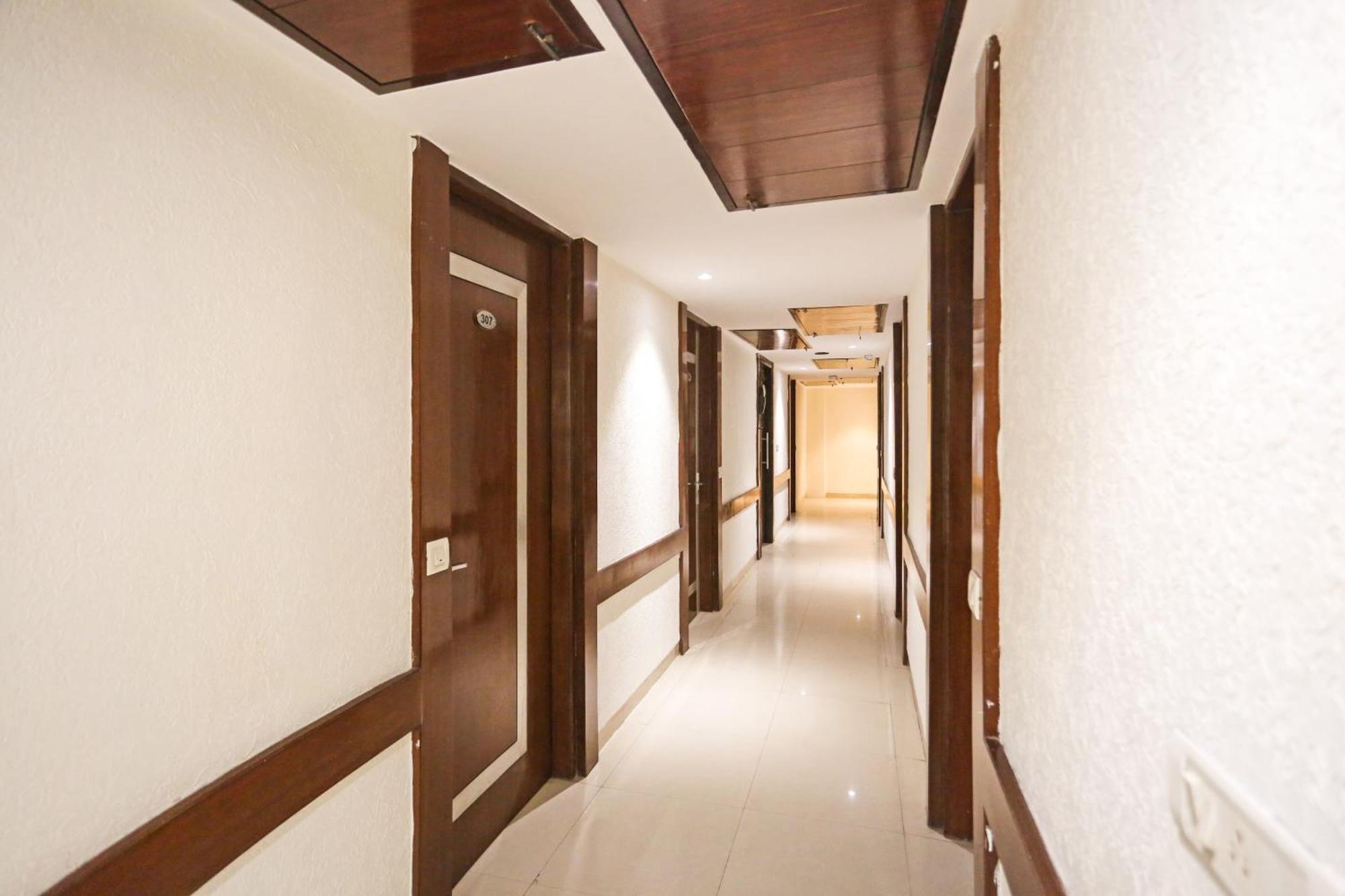 Hotel Silky Palace Near Igi Airportt New Delhi Luaran gambar