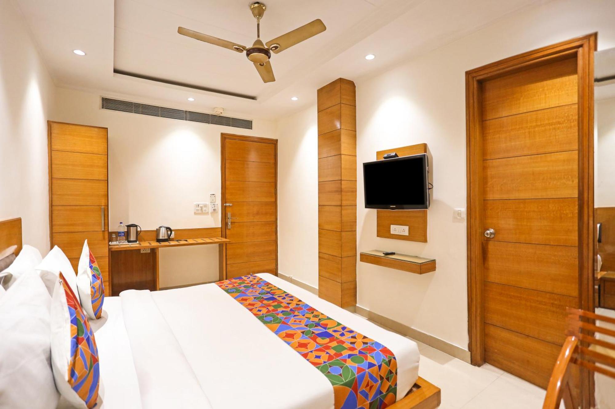 Hotel Silky Palace Near Igi Airportt New Delhi Luaran gambar
