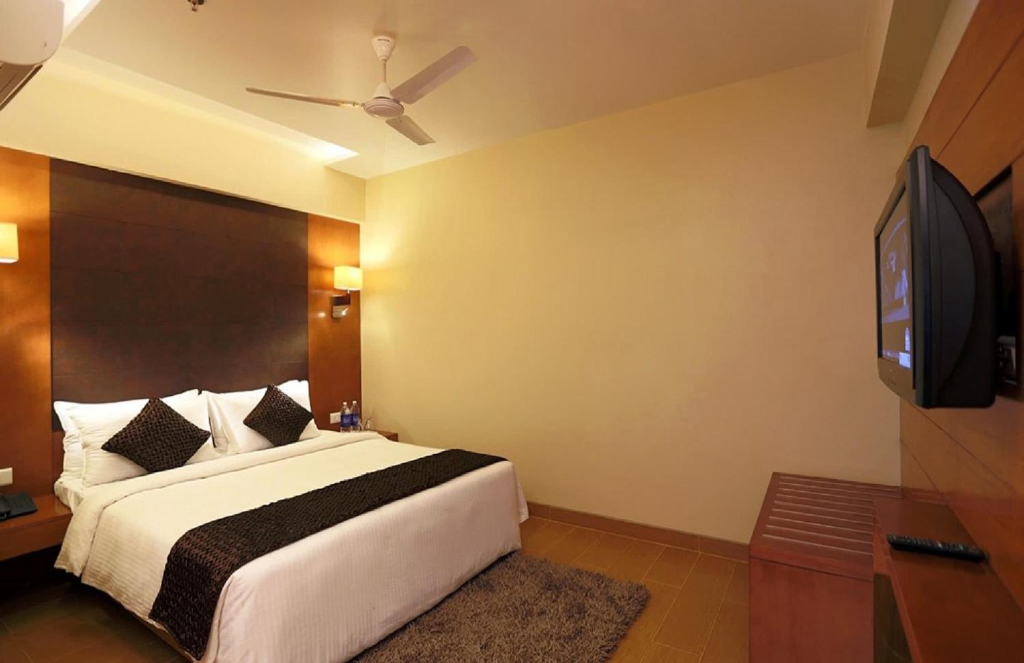 Hotel Silky Palace Near Igi Airportt New Delhi Luaran gambar