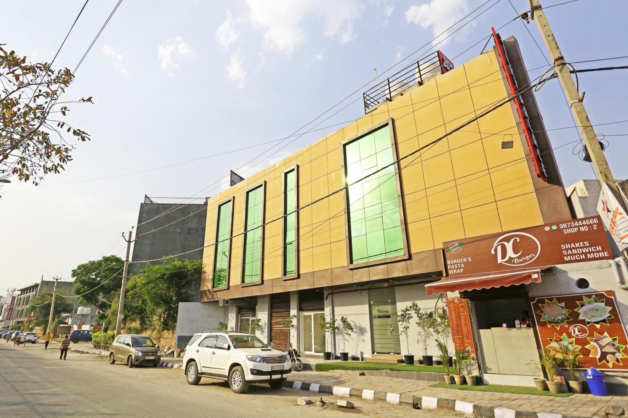 Hotel Silky Palace Near Igi Airportt New Delhi Luaran gambar